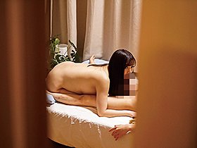 息子の嫁に誘惑されて… 鈴木真夕　サンプル画像06